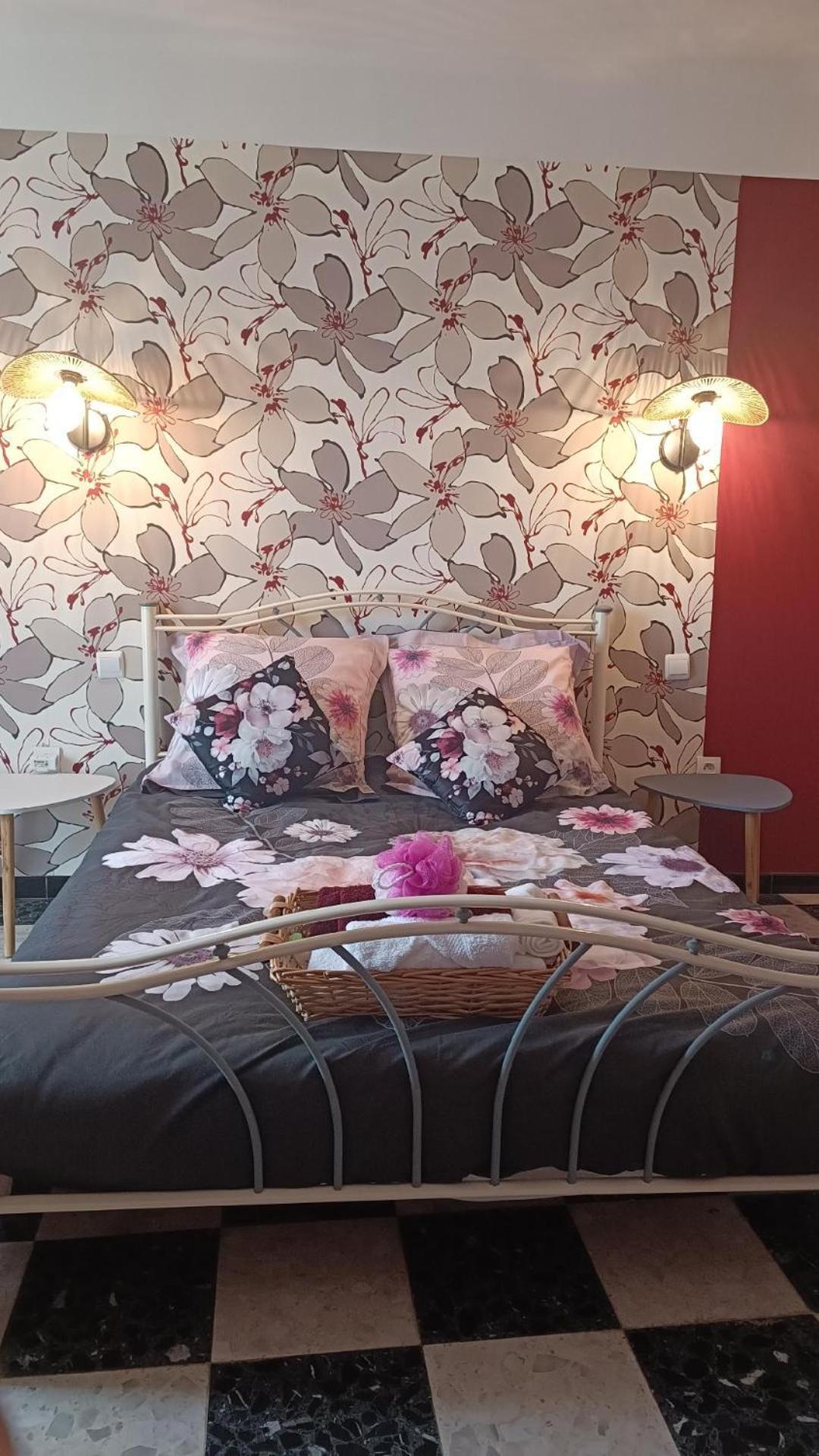 A L' Estiu Bed and Breakfast Latour-de-France Εξωτερικό φωτογραφία